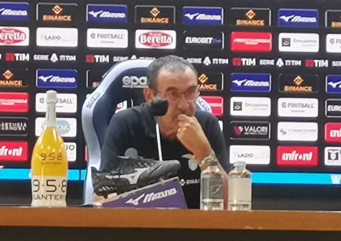 Lazio Roma, le parole di mister Sarri dopo l'uscita dalla Conference League